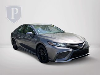 Used 2021 Toyota Camry XSE image 1