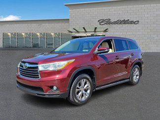 Used 2014 Toyota Highlander LE image 1