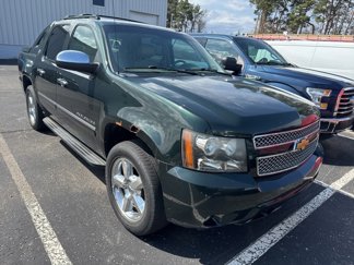 Used 2013 Chevrolet Avalanche LTZ image 1