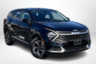 Used 2023 Kia Sportage LX image 1