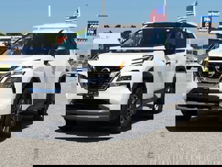 Used 2022 Nissan Rogue S image 1