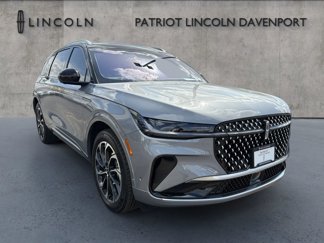 Used 2024 Lincoln Nautilus Reserve image 1