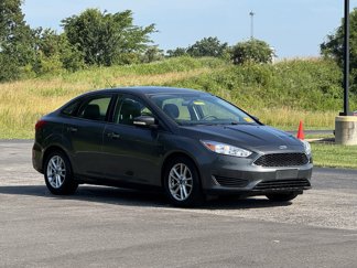 Used 2016 Ford Focus SE image 1