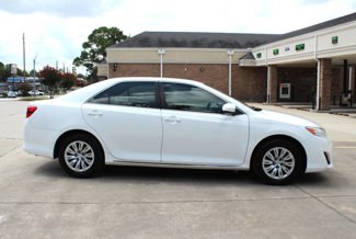 Used 2012 Toyota Camry SE image 1