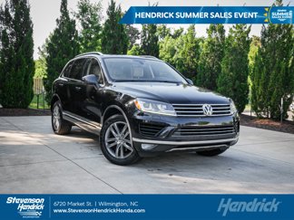 Used 2015 Volkswagen Touareg Lux image 1