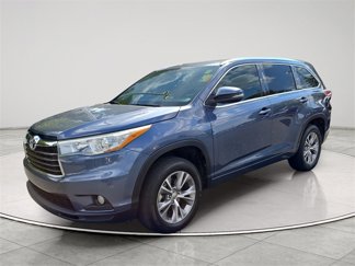 Used 2015 Toyota Highlander XLE image 1
