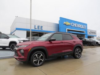 Used 2023 Chevrolet TrailBlazer RS w/ Sun and Liftgate Package image 1