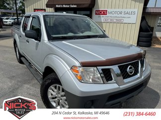 Used 2017 Nissan Frontier SV image 1