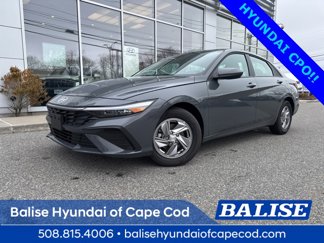 Certified 2025 Hyundai Elantra SE image 1