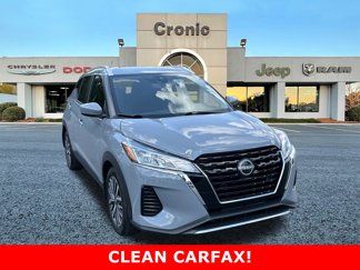 Used 2023 Nissan Kicks SV image 1