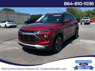 Used 2025 Chevrolet TrailBlazer LT w/ Driver Confidence Package image 1