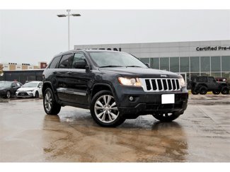 Used 2013 Jeep Grand Cherokee Laredo image 1