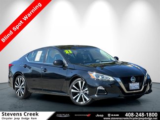 Used 2021 Nissan Altima 2.5 SR image 1