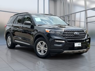 Used 2024 Ford Explorer XLT w/ Equipment Group 202A image 1