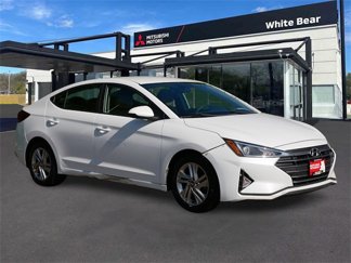 Used 2019 Hyundai Elantra SEL image 1