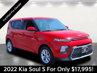 Used 2022 Kia Soul S image 1