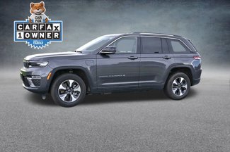 Used 2023 Jeep Grand Cherokee 4WD 4xe image 1