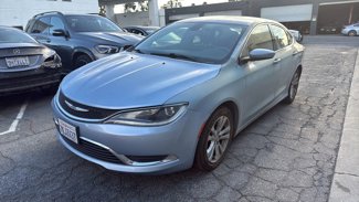 Used 2015 Chrysler 200 Limited image 1