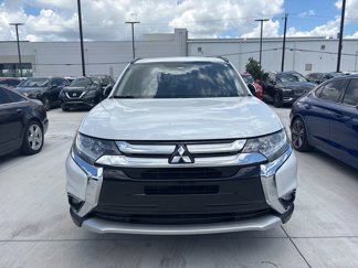 Used 2016 Mitsubishi Outlander SEL image 1