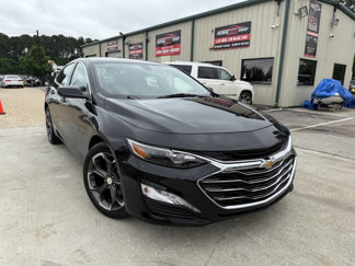 Used 2022 Chevrolet Malibu LT image 1
