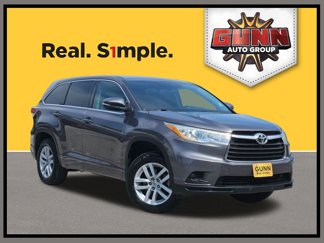 Used 2014 Toyota Highlander LE image 1