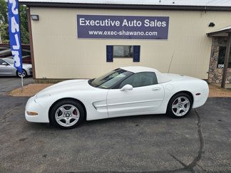 Used 1998 Chevrolet Corvette Convertible image 1