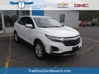 Used 2024 Chevrolet Equinox LT image 1