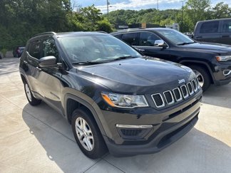 Used 2018 Jeep Compass Sport image 1