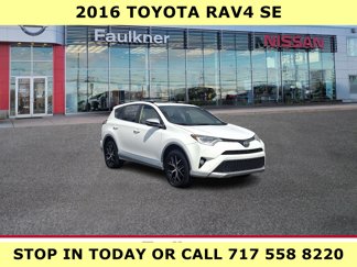 Used 2016 Toyota RAV4 SE image 1