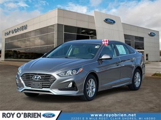 Used 2018 Hyundai Sonata SE image 1