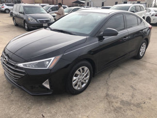 Used 2019 Hyundai Elantra SE image 1