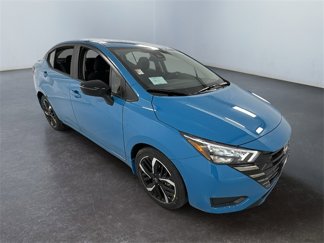 New 2025 Nissan Versa SR w/ Trunk Package image 1