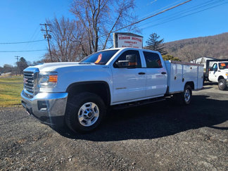 Used 2018 GMC Sierra 2500 4x4 Crew Cab image 1