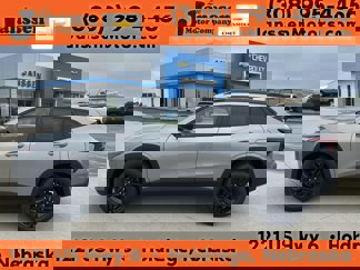 New 2025 Chevrolet Trax ACTIV image 1