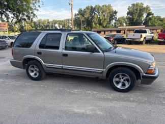 Used 2000 Chevrolet Blazer LS w/ LS Preferred Equipment Group image 1