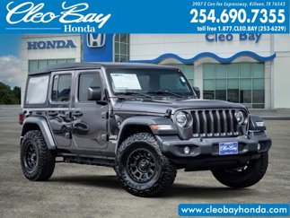 Used 2018 Jeep Wrangler Unlimited Sport image 1