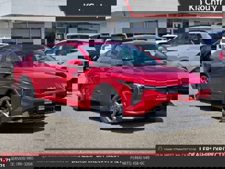New 2025 Kia K4 LXS image 1