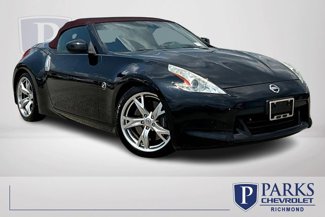 Used 2010 Nissan 370Z Touring image 1