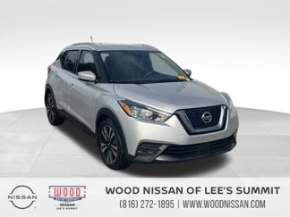 Used 2020 Nissan Kicks SV image 1