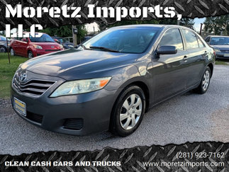 Used 2011 Toyota Camry LE image 1
