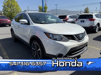 Used 2019 Nissan Rogue Sport SL image 1