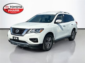 Used 2020 Nissan Pathfinder S image 1