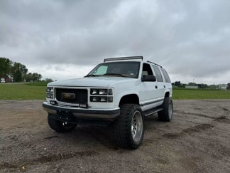 Used 1997 Chevrolet Tahoe 2WD image 1