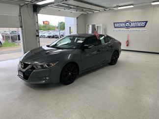 Used 2017 Nissan Maxima 3.5 SV image 1