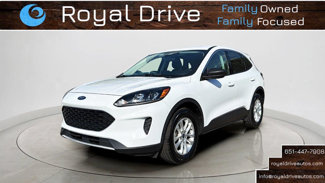 Used 2022 Ford Escape SE video 1