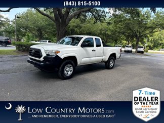 Used 2021 Toyota Tacoma SR image 1