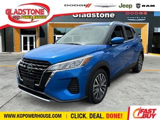 Used 2023 Nissan Kicks SV image 1