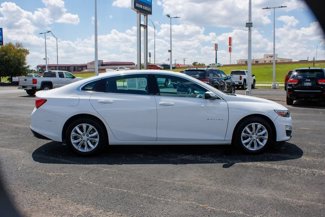 Used 2024 Chevrolet Malibu LT image 1