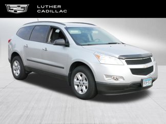 Used 2011 Chevrolet Traverse LS image 1
