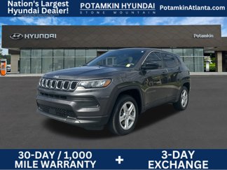 Used 2023 Jeep Compass Sport image 1